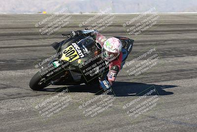 media/Jan-16-2026-CVMA Friday Practice (Fri) [[6f2bf47531]]/5-Racer 4-Trackday1/Session 2 (Bowl)/